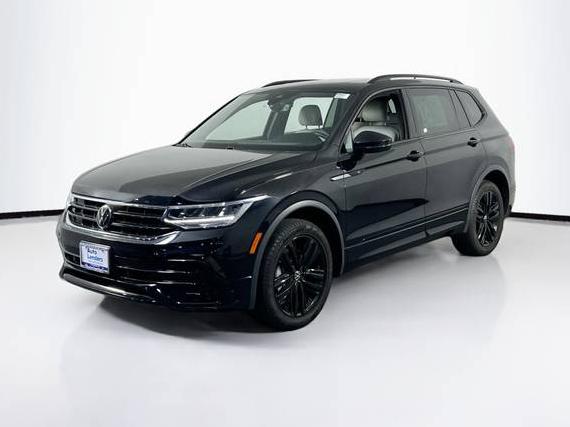 VOLKSWAGEN TIGUAN 4MOTION 2022 3VV8B7AX1NM064927 image VOLKSWAGEN TIGUAN 4MOTION 2022 3VV8B7AX1NM064927 image